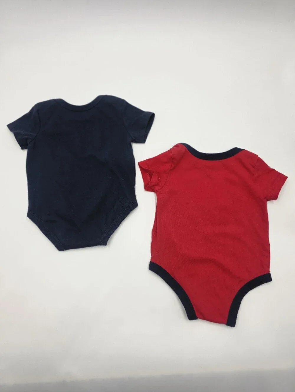 Nike baby boy bodysuit bundle size 3 months